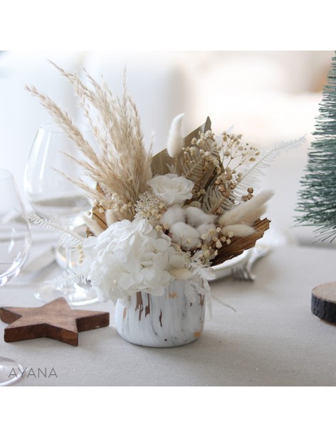 Dried flowers decoration