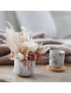 Dried flowers home decoration