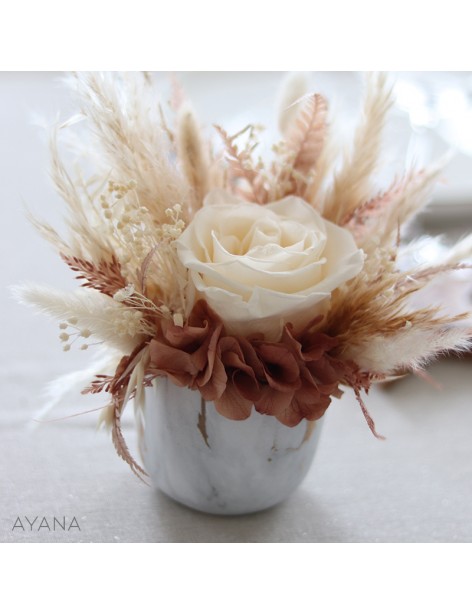 Dried flowers decoration