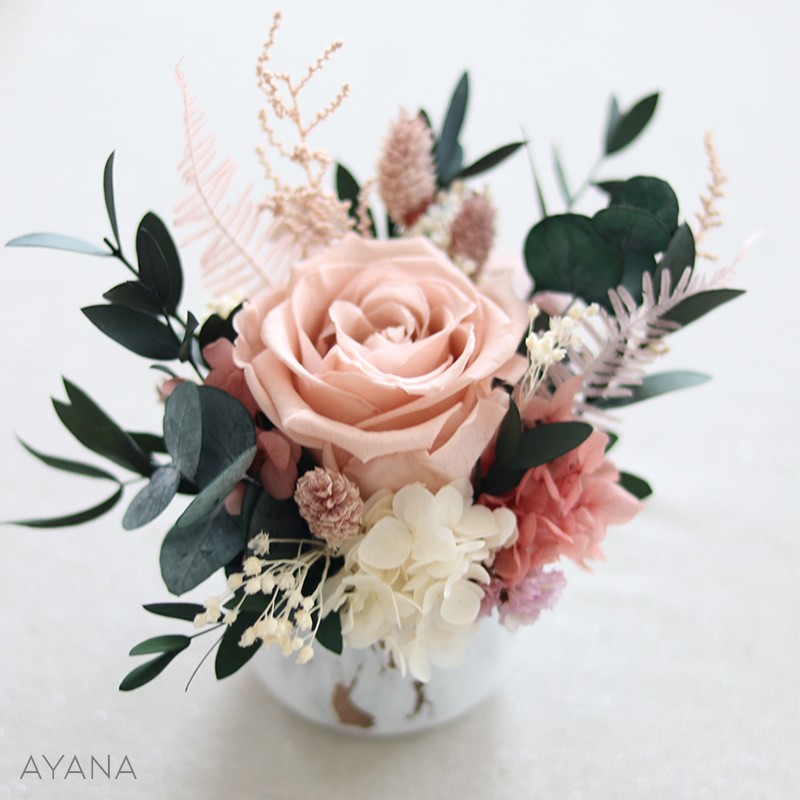 dried flowers decoration