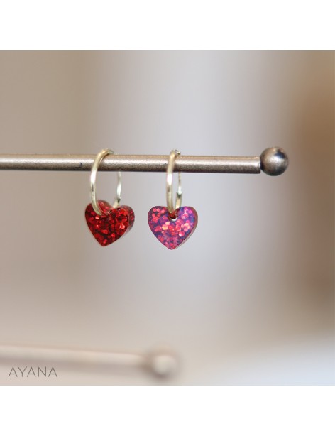 Boucles oreilles coeur resine