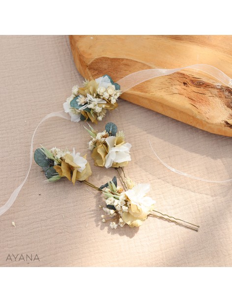 Dried flower hairpins