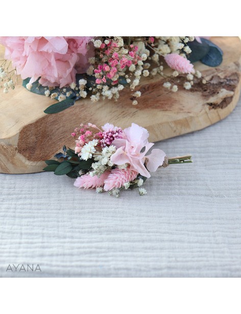 Preserved flowers buttonhole