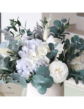 Dried flowers bouquet