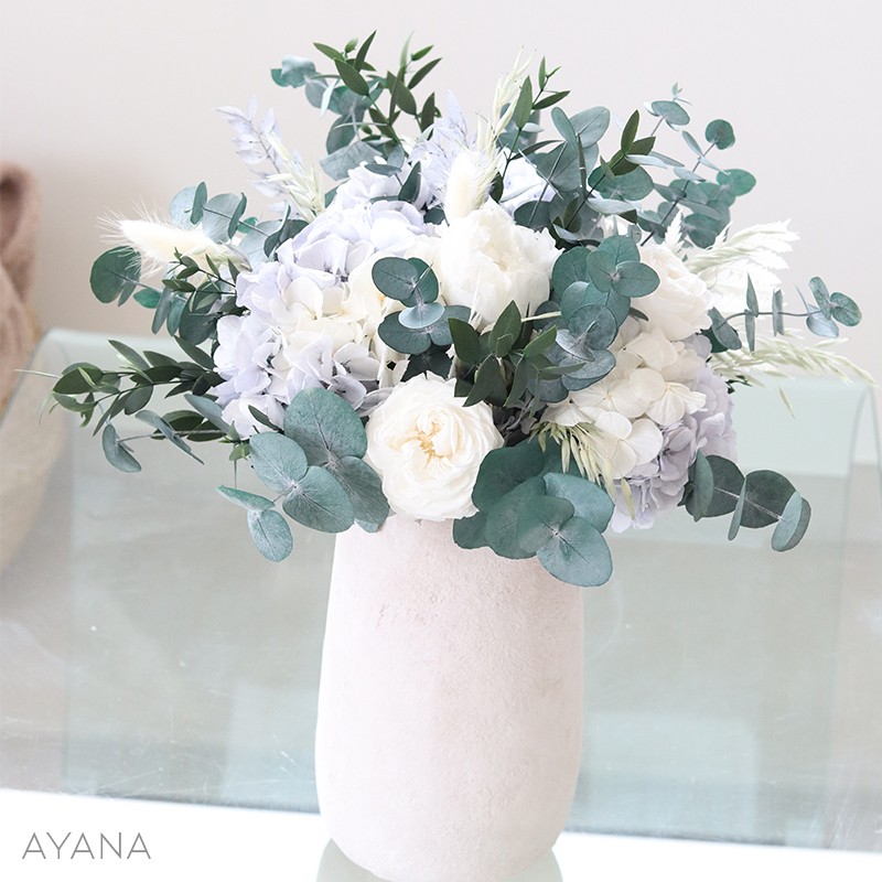 Dried flowers bouquet