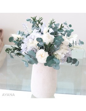 Dried flowers bouquet