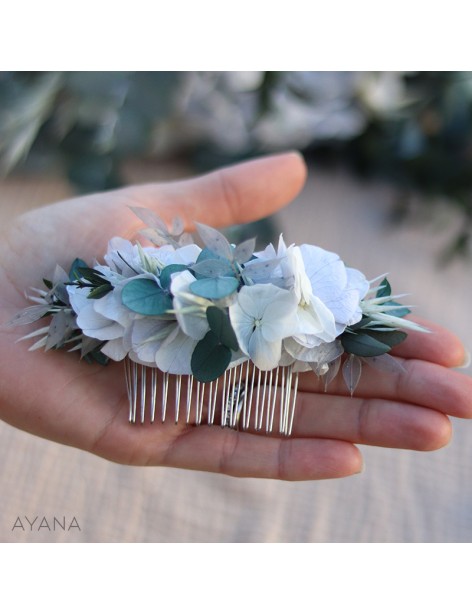 pastel blue flower comb
