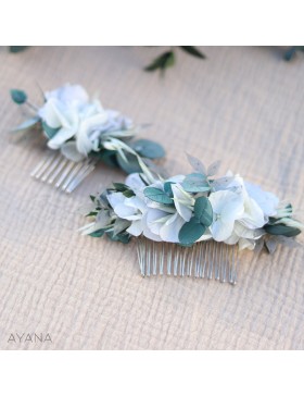 Dried flowers comb