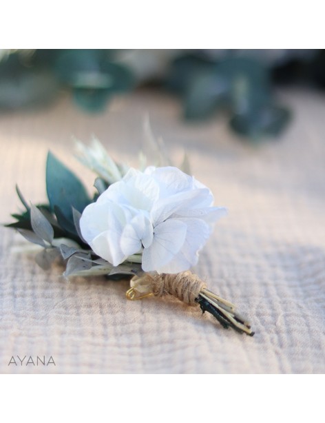 Boutonniere en fleurs éternelles bleu et blanc