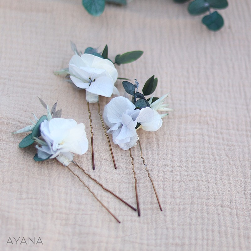 Preserved flowers hair pins