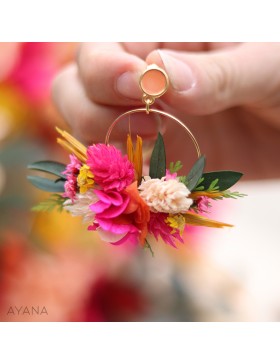 Boucles d'oreilles en fleurs stabilisées orange et fuschia