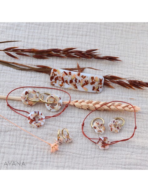 resin bracelet with terracotta and peach flowers