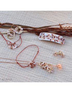 resin bracelet with terracotta and peach flowers