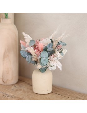 Coffret fete des meres avec vase en jesmonite et bouquet fleurs séchées