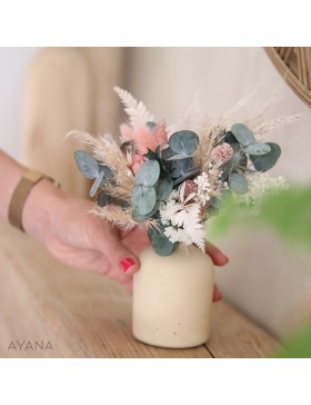 Coffret fete des meres avec vase en jesmonite et bouquet fleurs séchées