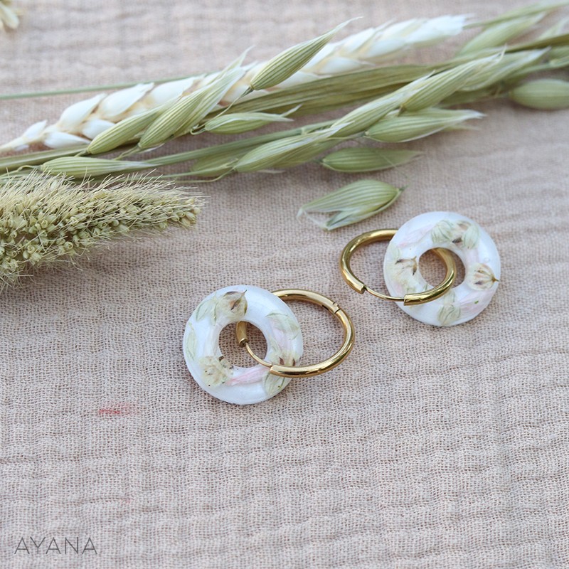 resin earrings with flowers
