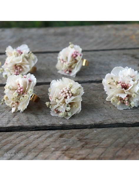 Bague en fleurs pia