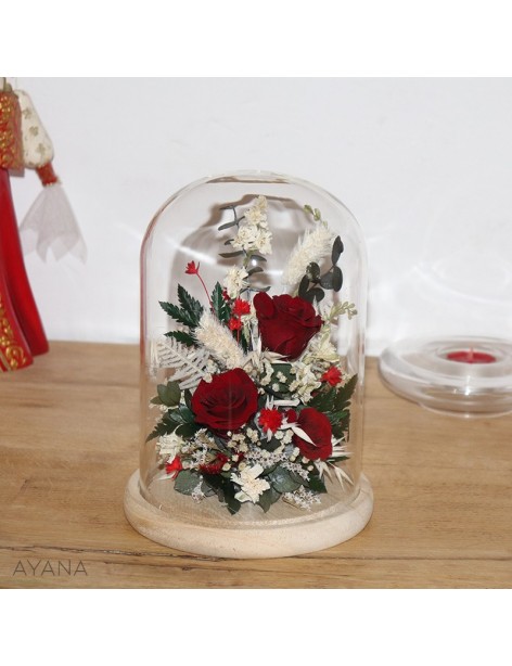 Cloche-fleurs-sechees-ambiance-festive