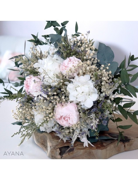 "Gstaad" Decorative Bouquet