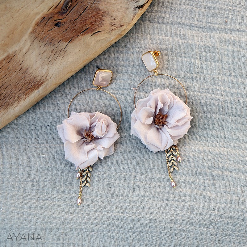 Boucles oreilles en fleurs stabilisees Rosa