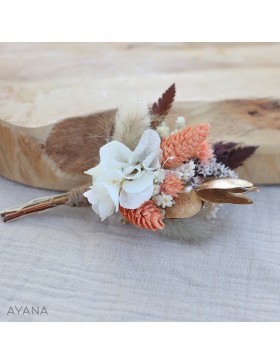 Boutonniere en fleurs stabilisees Paillette