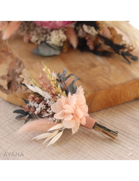 "Charme" Buttonhole