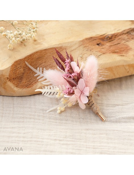 Boutonniere en fleurs stabilisees EMOTION