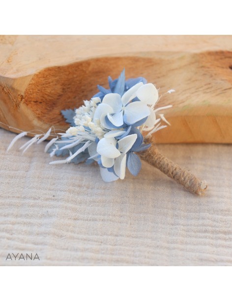 Boutonniere fleurs stabilisees SERENA