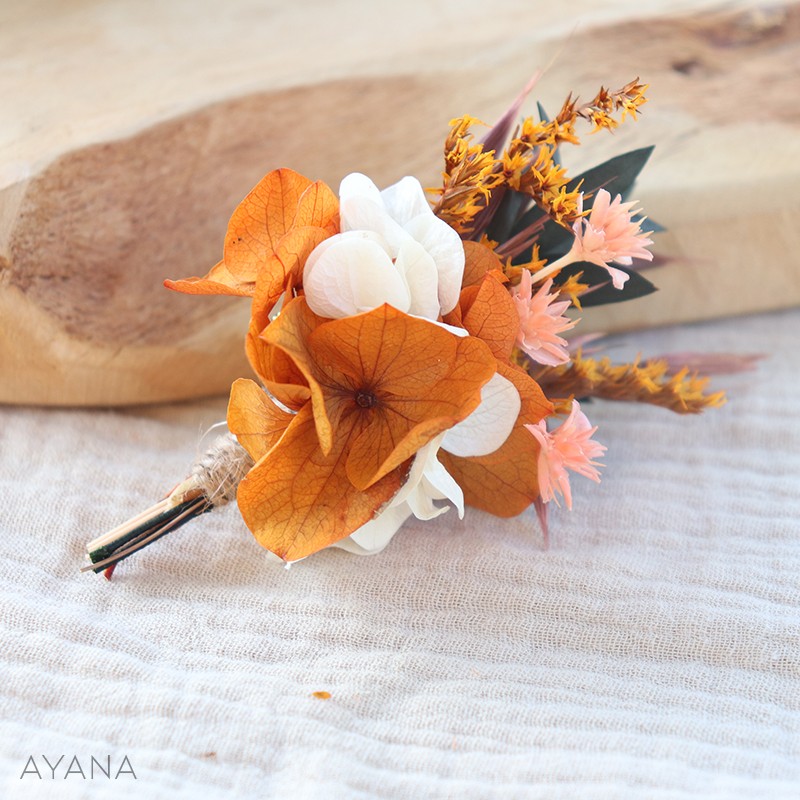 Boutonniere en fleur eternelles SOUHAIT