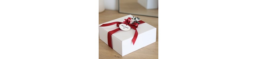 Coffrets & Cadeaux Saint-Valentin – Fleurs, Bougies, Bijoux, Bouquets